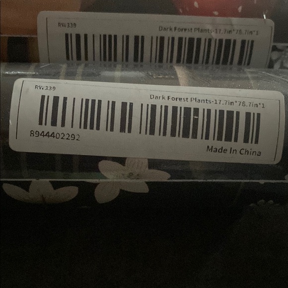 Mushroom and Floral Patterned self adhesive wallpaper - Picture 3 of 3